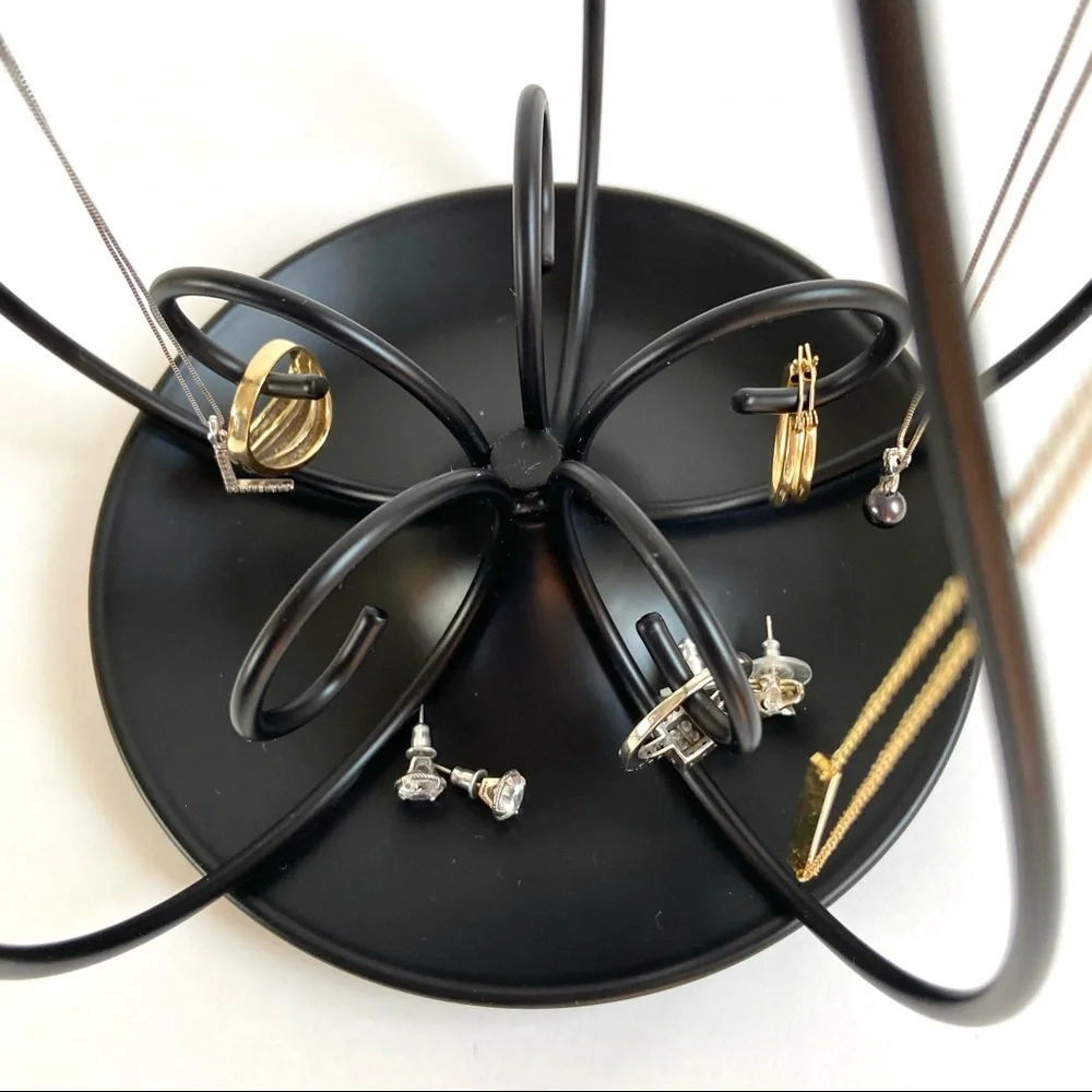 Umbra Design Scrolled Black Metal Jewelry Stand/Organizer